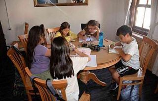 Bozüyük’ün çocuk kalemleri harika işler çıkardı