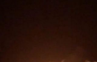 Buğday tarlasında çıkan yangın korkuttu