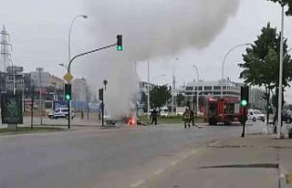 Bursa’da otomobil alev topuna döndü