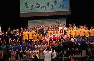 Büyükşehir Belediyeden amatör spora büyük destek