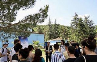 Büyükşehir yurtdışından gelen öğrencileri...