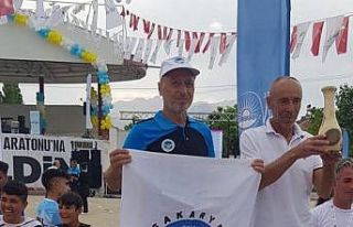 Büyükşhirli koşucu Van’da altın madalya kazandı