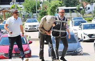 Çaldığı çapa makinesini 20 bin liraya satan hırsız...