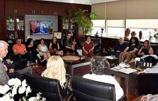 Çalıştay sanatçılarından Başkan Ataç’a teşekkür...