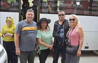 Çanakkale`den Hakkari’ye yerli turist ziyareti