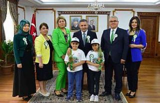 Çevreciler, Vali Hüdayar Mete Buhara’yı ziyaret...