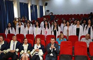 Çiçeği burnunda diyetisyenler, yemin ederek mesleğe...