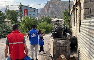 Çukurcalı gönüllü gençlerden örnek davranış