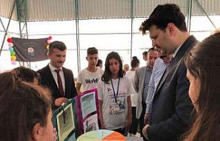 Çukurcalı öğrencilerden bilim fuarı