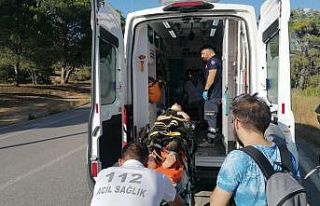 Denizden dönen iki kızkardeş motosikletin devrilmesi...