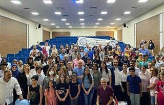 Diyabet hastası çocuklar ve aileleri uzmanlarla...