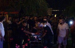 Diyarbakır’da 25 katlı binada yangın: 50’ye...