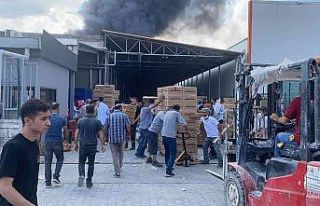 Diyarbakır’da kozmetik fabrikasındaki yangında...