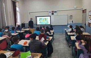 Doğanın savunucuları, 3 bin 500 öğrenciye eğitim...