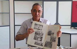 Doktor, asırlık belgeleri müzeye verdi