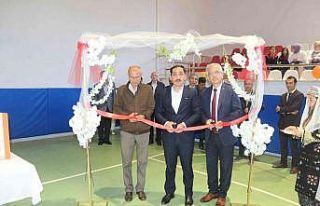 - Domaniç Ortaokulu’nda Bilim Fuarı