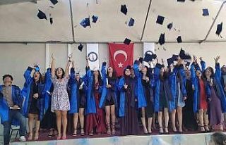 DPÜ Pazarlar Meslek Yüksekokulu’nda mezuniyet...