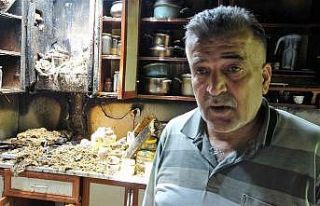 Dumandan etkilenen anne kız hastaneye kaldırıldı