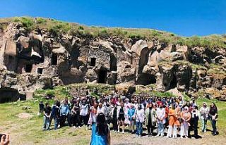 Düzceli gençler Bitlis kampına katıldı