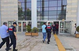 Elazığ’da kaçak kazı yapan 4 şüpheli yakalandı