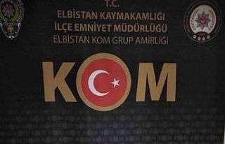 Elbistan’da 500 paket doldurulmuş makaron ele geçirildi