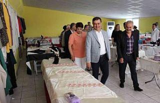 Elmalı ATASEM’de yıl sonu sergisi heyecanı