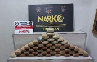 Erzincan’da 23 kilo 767 gram eroin ele geçirildi