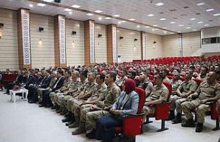 Erzincan’da güvenlik korucularına hizmet içi...