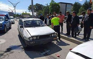 Erzincan’da trafik kazası: 3 yaralı