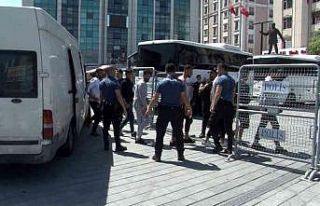 Esenyurt’ta polis ekipleri düzensiz göçmenlere...