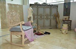 Eski eşyaları sanat eserine dönüştürdüler