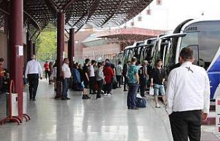 Eskişehir otobüs terminalinde hareketlilik