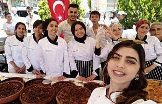 Gastronomi Şenliğinde 100 öğrenci 11 farklı yemek...