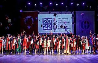 GAÜN konservatuar öğrencileri mezun oldu