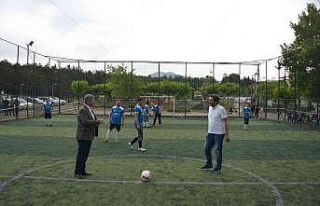 Gediz’de 18. halı saha futbol turnuvası başladı