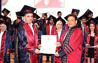 Geleceğin mühendisleri mezun oldu