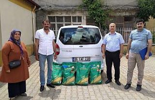 Gölbaşı ilçesinde üreticilere gübre ve tohum...