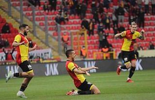 Göztepe’de Di Santo ayrıldı