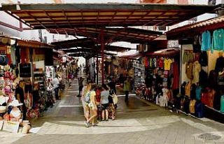 Grand Ve Orıent Bazaar yenilenen yüzüyle konuklarını...