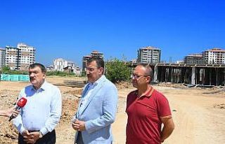 Gürkan ve Tüfenkci, 100. yıl kent parkında incelemelerde...