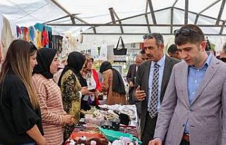 Gürpınar’da yılsonu sergisi