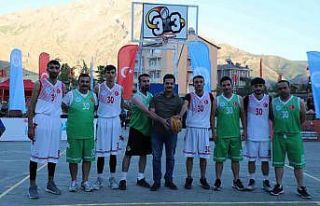 Hakkari’de 3x3 ‘Sokak Basketbol Şampiyonası’...