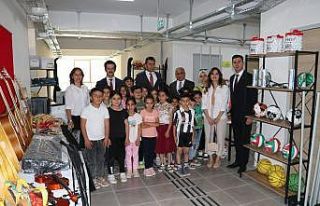 Hakkari’de ’Temel eğitimde 10 bin okul’ projesi