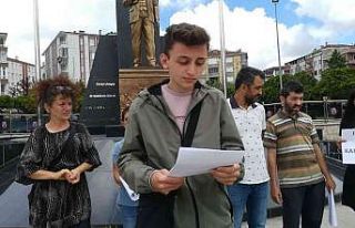 Hayvan severler sokak hayvanları için basın açıklaması...