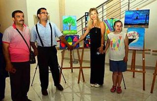 Hem eserlerini sergilediler hem de eğlendiler