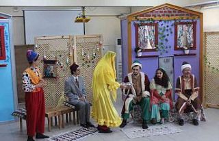 “İki gözümün İstanbul’u” cezaevinde sahnelendi