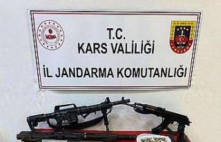 Jandarmadan ruhsatsız silah operasyonu