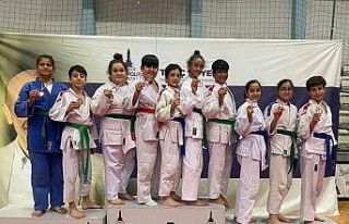 Judoda Salihli rüzgarı esti