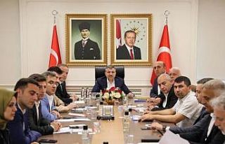 Kadına şiddetle mücadele görüşüldü