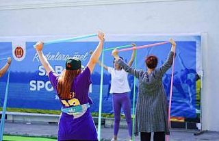 Kadınlar kendilerine özel sabah sporunda buluştu